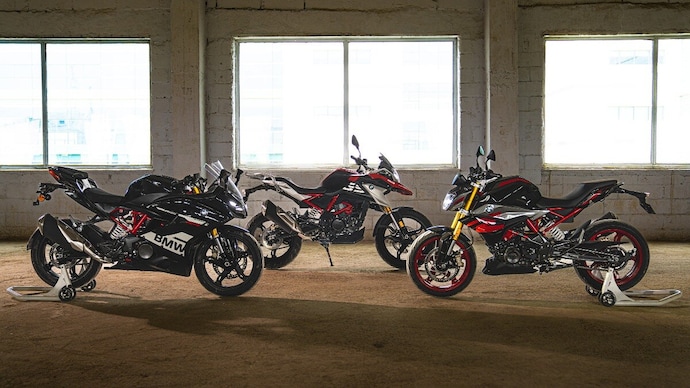 BMW G 310 RR, BMW G 310 GS and BMW G 310 R have been updated with new colour options. 